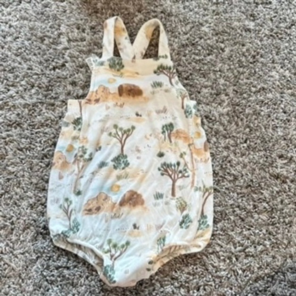 Angel‎ Dear 12-18M Desert Landscape Print Viscose Bamboo Blend Baby Romper